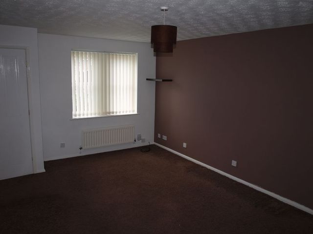  Image of 3 bedroom Semi-Detached house to rent in Farmers Walk Newark NG24 at Farmers Walk  Newark, NG24 2FN