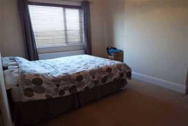  Image of 3 bedroom Semi-Detached house to rent in Featherstone Lane Featherstone Pontefract WF7 at Pontefract, WF7 6AB
