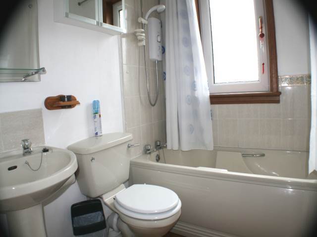  Image of 2 bedroom Flat to rent in Forest Avenue Aberdeen AB15 at West End Aberdeen Aberdeen, AB15 4TU