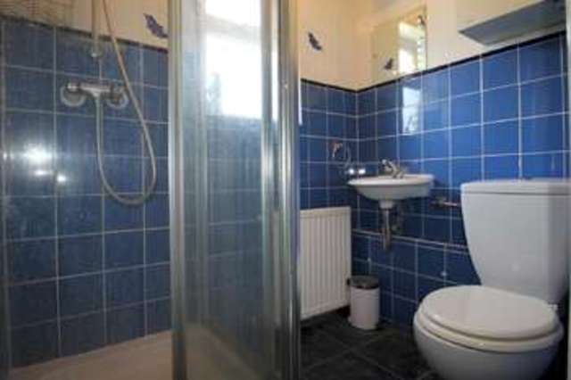  Image of 4 bedroom Detached house to rent in Foresters Drive Wallington SM6 at Wallington, SM6 9DG