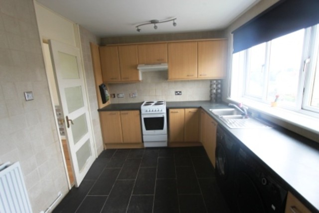  Image of 3 bedroom Flat to rent in Gartcraig Road Glasgow G33 at Riddrie Glasgow Glasgow, G33 2SP