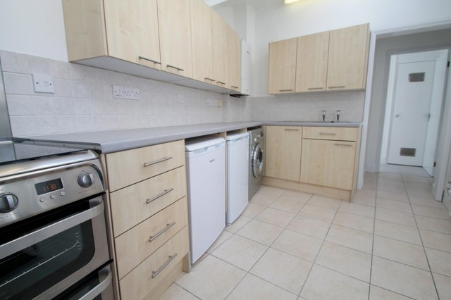  Image of 2 bedroom Semi-Detached house to rent in Gibbon Road Kingston upon Thames KT2 at Kingston upon Thames, KT2 6AA