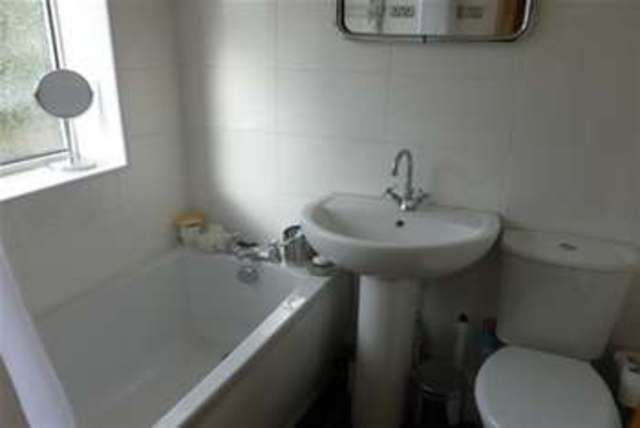  Image of 2 bedroom Detached house to rent in Gleadless Road Sheffield S2 at Sheffield, S2 3AR