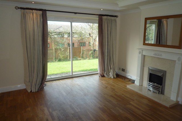  Image of 2 bedroom Flat to rent in Brambleside High Wycombe HP11 at Brambleside Loudwater High Wycombe, HP11 1JE