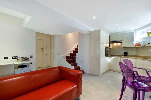  Image of 1 bedroom Apartment to rent in Gloucester Terrace London W2 at Gloucester Terrace Lancaster Gate London, W2 3HB