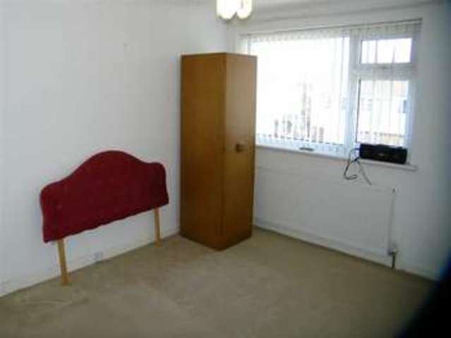  Image of 3 bedroom Property for sale in Glyn Rhosyn Gorseinon Swansea SA4 at Glyn Rhosyn Gorseinon Gorseinon, SA4 6HX