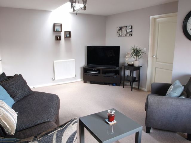  Image of 2 bedroom Flat for sale in Goldstraw Lane Balderton Newark NG24 at Goldstraw Lane Fernwood Newark, NG24 3FQ