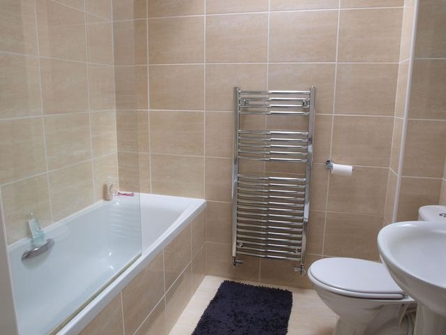  Image of 2 bedroom Flat for sale in Goldstraw Lane Balderton Newark NG24 at Goldstraw Lane Fernwood Newark, NG24 3FQ
