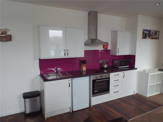  Image of 2 bedroom Flat to rent in Gorgie Road Edinburgh EH11 at Gorgie Edinburgh Edinburgh, EH11 3LE