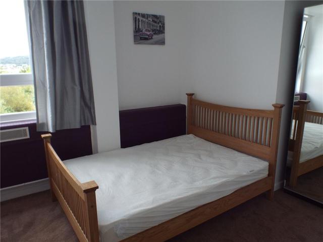  Image of 2 bedroom Flat to rent in Gorgie Road Edinburgh EH11 at Gorgie Edinburgh Edinburgh, EH11 3LE