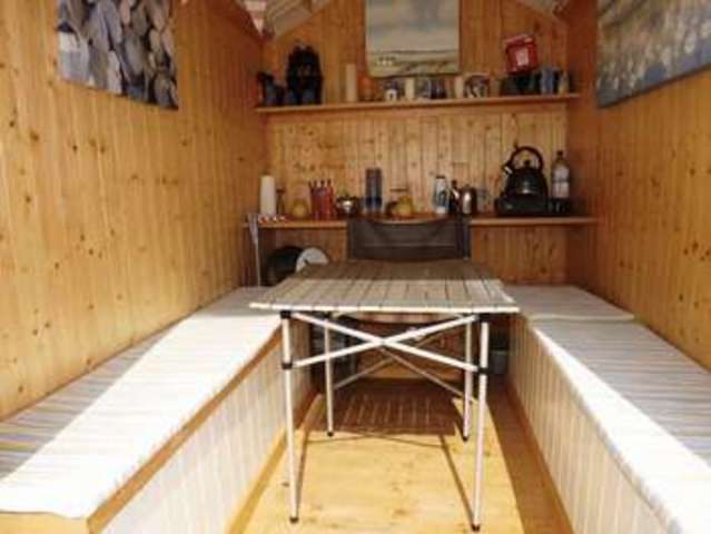  Image of 1 bedroom Property for sale in Eirene Avenue Goring-by-Sea Worthing BN12 at Goring Beach  Goring by Sea, BN12 4DL