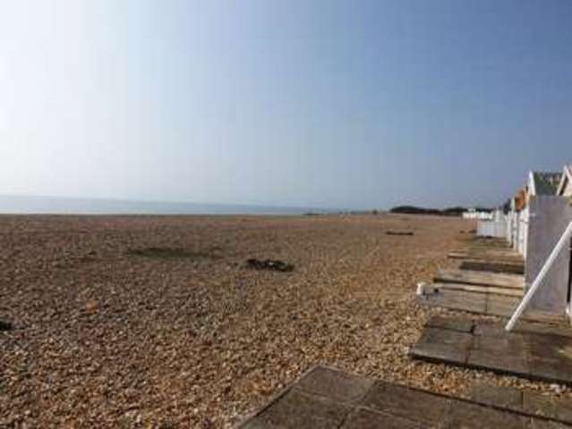  Image of 1 bedroom Property for sale in Eirene Avenue Goring-by-Sea Worthing BN12 at Goring Beach  Goring by Sea, BN12 4DL