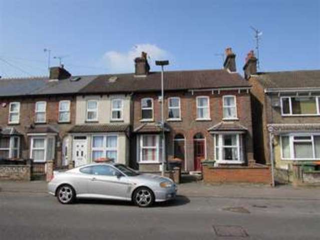  Image of 2 bedroom Property for sale in Great Northern Road Dunstable LU5 at Great Northern Road Dunstable Dunstable, LU5 4BN