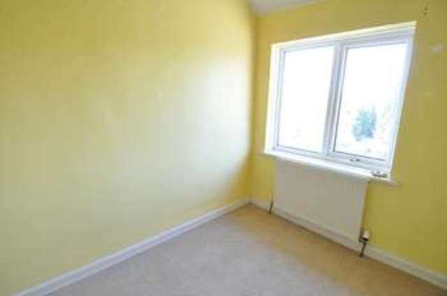  Image of 3 bedroom Town House for sale in Greenoak Crescent Birmingham B30 at Greenoak Crescent Stirchley Birmingham, B30 2TD