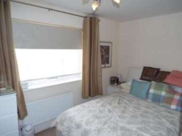  Image of 3 bedroom End of Terrace for sale in Hamble Drive Hayes UB3 at Hayes  Hayes, UB3 2FN