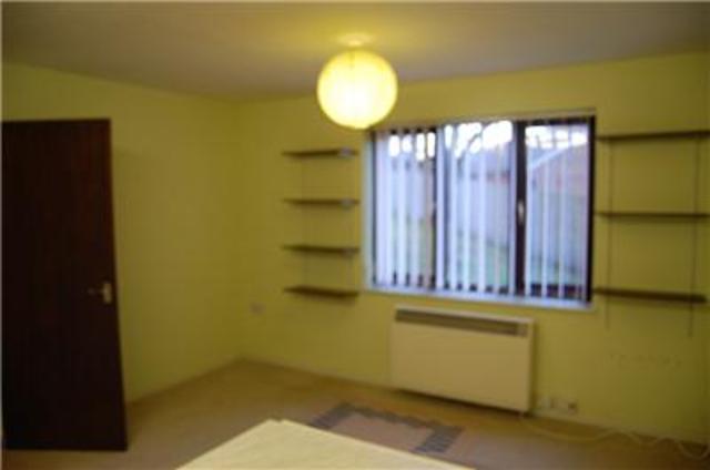  Image of 1 bedroom Flat to rent in Hamer Street Gloucester GL1 at Gloucester, GL1 3QN
