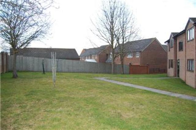  Image of 1 bedroom Flat to rent in Hamer Street Gloucester GL1 at Gloucester, GL1 3QN
