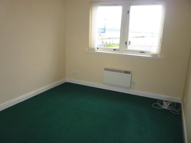 Image of 2 bedroom Flat to rent in Harbour Place Dalgety Bay Dunfermline KY11 at Dalgety Bay Fife Fife, KY11 9GG