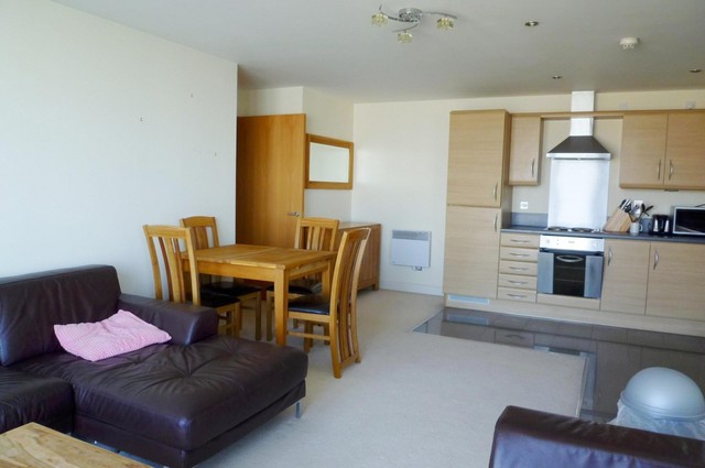  Image of 2 bedroom Flat to rent in Rope Quays Gosport PO12 at Harlequin Court Rope Quays Gosport, PO12 1EQ