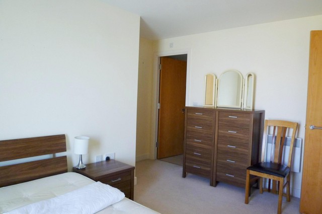  Image of 2 bedroom Flat to rent in Rope Quays Gosport PO12 at Harlequin Court Rope Quays Gosport, PO12 1EQ