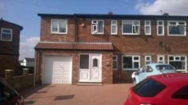  Image of 3 bedroom Semi-Detached house for sale in Hartshead Avenue Ashton-under-Lyne OL6 at Ashton-under-Lyne Greater Manchester Hurst, OL6 8SE