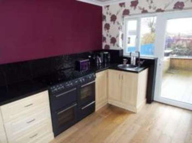  Image of 3 bedroom Semi-Detached house for sale in Hartshead Avenue Ashton-under-Lyne OL6 at Ashton-under-Lyne Greater Manchester Hurst, OL6 8SE