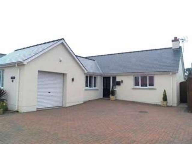  Image of 3 bedroom Property for sale in Hawthorn Lane Jameston Tenby SA70 at Hawthorn Lane Jameston Jameston, SA70 8QT