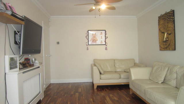  Image of 4 bedroom Property for sale in Hayes End Drive Hayes UB4 at Middlesex  Hayes, UB4 8HE
