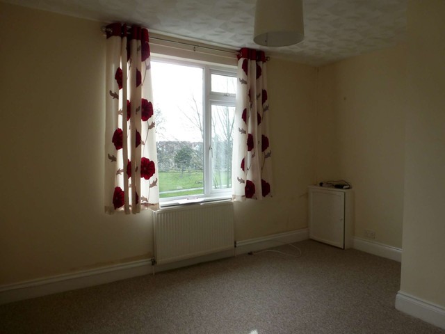 Image of 1 bedroom Flat to rent in Highland Road Southsea PO4 at Southsea, PO4 9DD