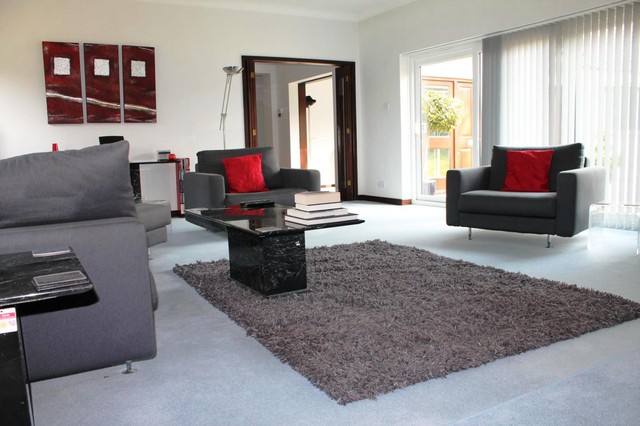  Image of 5 bedroom Detached house to rent in Hillcrest Dormans Park East Grinstead RH19 at Hillcrest Dormans Park East Grinstead, RH19 2LX