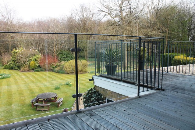  Image of 5 bedroom Detached house to rent in Hillcrest Dormans Park East Grinstead RH19 at Hillcrest Dormans Park East Grinstead, RH19 2LX