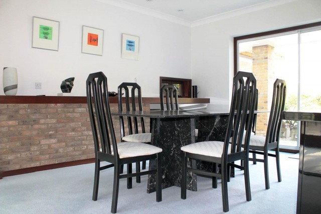  Image of 5 bedroom Detached house to rent in Hillcrest Dormans Park East Grinstead RH19 at Hillcrest Dormans Park East Grinstead, RH19 2LX