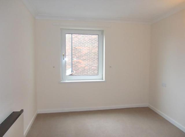  Image of 1 bedroom Apartment to rent in East Street Bridport DT6 at Homebredy House East Street Bridport, DT6 3NL
