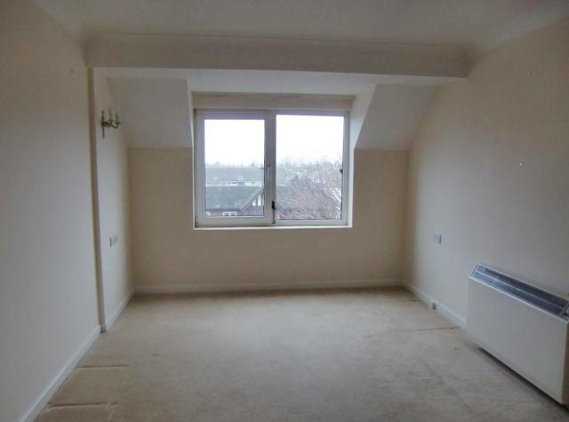  Image of 1 bedroom Apartment to rent in Beehive Lane Ilford IG4 at Homeheather House 128 Beehive Lane Ilford, IG4 5EF
