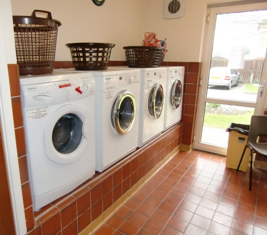  Image of 1 bedroom Apartment to rent in Beehive Lane Ilford IG4 at Homeheather House 128 Beehive Lane Ilford, IG4 5EF
