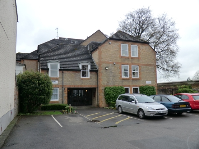  Image of 1 bedroom Apartment to rent in Wilton Road Salisbury SP2 at Homesarum House Wilton Road Salisbury, SP2 7HS