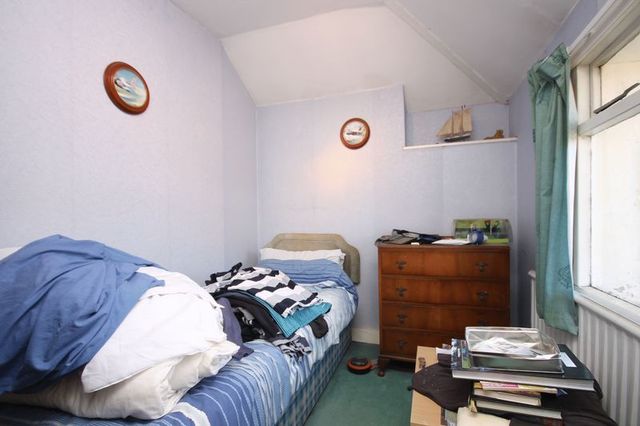  Image of 3 bedroom Flat for sale in Horsham Road Holmwood Dorking RH5 at Horsham Road Holmwood Dorking, RH5 4NE