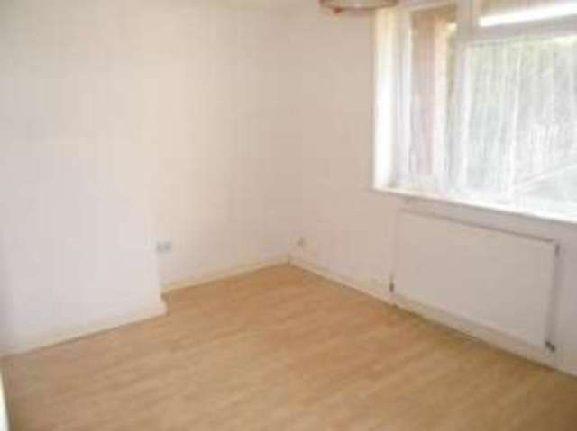  Image of 1 bedroom Flat for sale in Hottom Gardens Horfield Bristol BS7 at Horfield Bristol Horfield, BS7 0LD