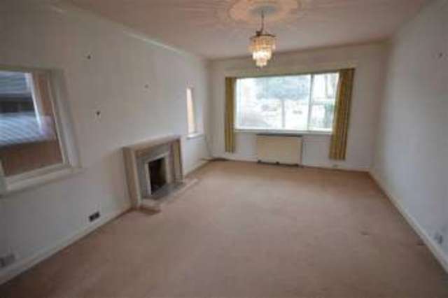  Image of 4 bedroom Property for sale in Hursthead Road Cheadle Hulme Cheadle SK8 at Hursthead Road Stockport Stockport, SK8 7JR