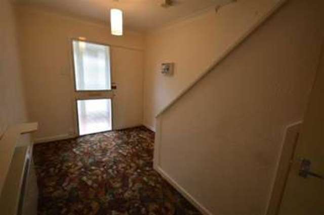  Image of 4 bedroom Property for sale in Hursthead Road Cheadle Hulme Cheadle SK8 at Hursthead Road Stockport Stockport, SK8 7JR