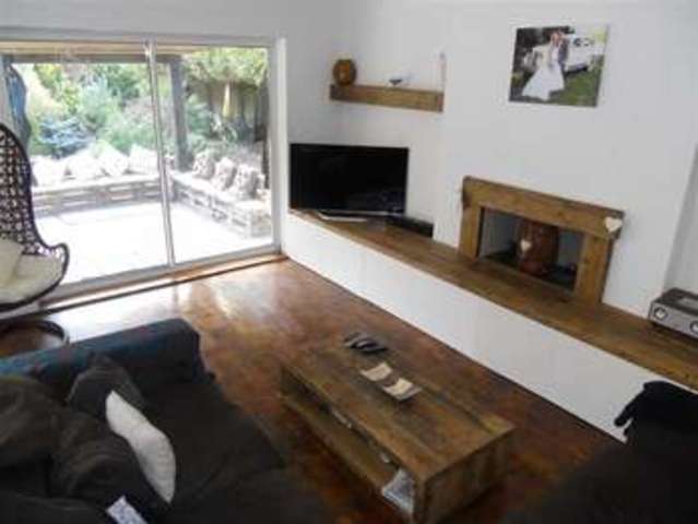  Image of 2 bedroom Property for sale in Iford Gardens Bournemouth BH7 at Iford Gardens Boscombe East Boscombe East, BH7 6SQ