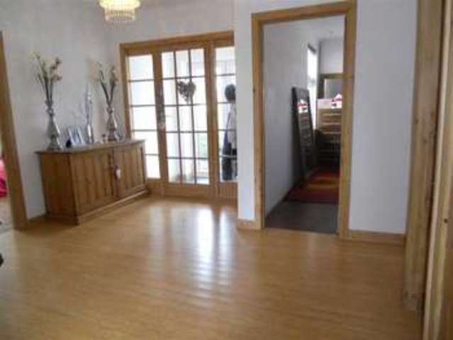  Image of 2 bedroom Property for sale in Iford Gardens Bournemouth BH7 at Iford Gardens Boscombe East Boscombe East, BH7 6SQ