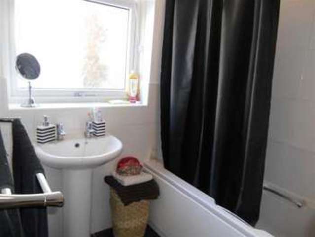  Image of 2 bedroom Property for sale in Iford Gardens Bournemouth BH7 at Iford Gardens Boscombe East Boscombe East, BH7 6SQ