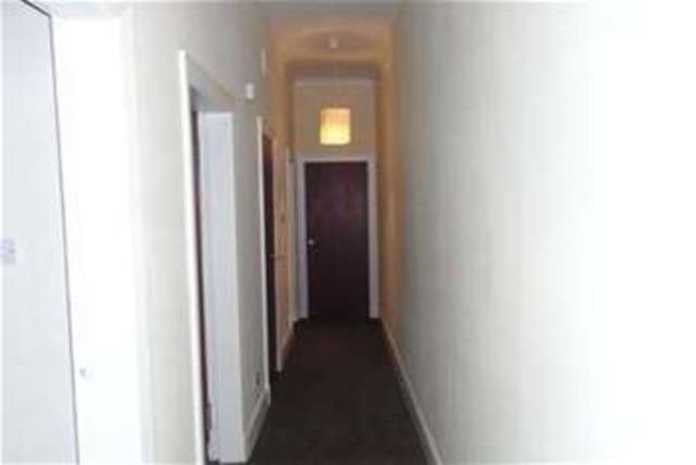  Image of 1 bedroom Flat to rent in James Gray Street Shawlands Glasgow G41 at Glasgow, G41 3BS