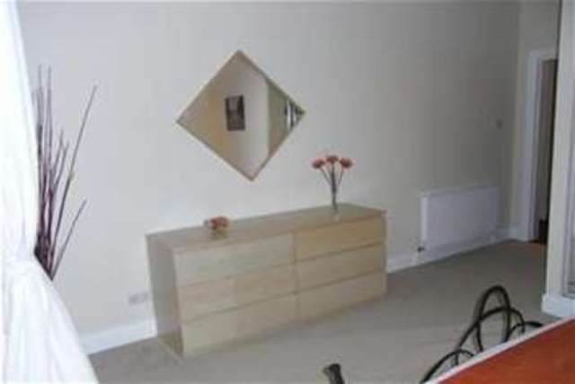  Image of 1 bedroom Flat to rent in James Gray Street Shawlands Glasgow G41 at Glasgow, G41 3BS