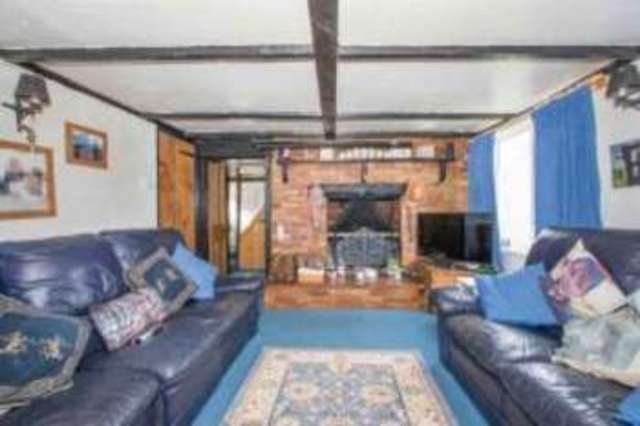  Image of 3 bedroom Detached house for sale in Kimbolton Road Bolnhurst Bedford MK44 at Bolnhurst Bedford Bolnhurst, MK44 2EL