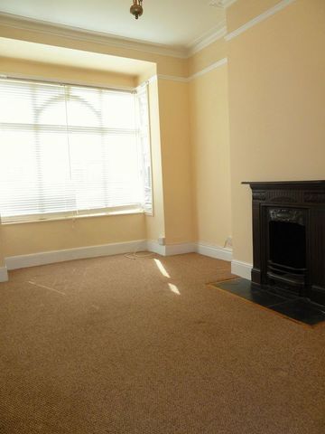  Image of 3 bedroom Detached house for sale in King Edward Road Moseley Birmingham B13 at King Edward Road Moseley Birmingham, B13 8HR