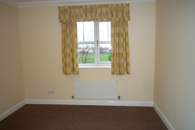 Image of 2 bedroom Apartment to rent in Heron Close Sutton SM1 at Heron Close Shearwater Sutton, SM1 2BY
