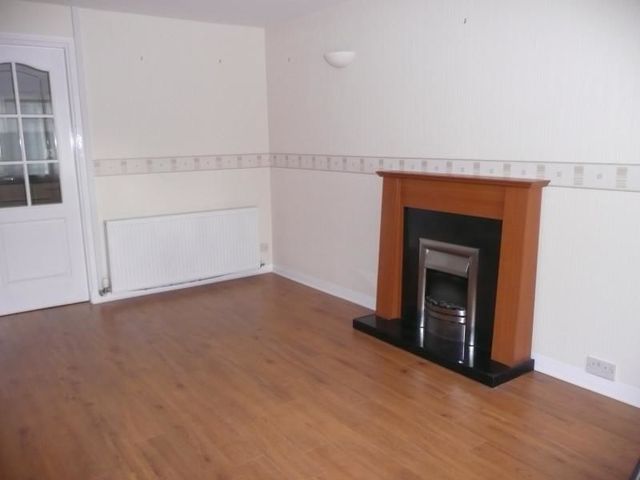 Image of 2 bedroom Terraced house to rent in Kingsfield Linlithgow EH49 at Linlithgow West Lothian West Lothian, EH49 7SL