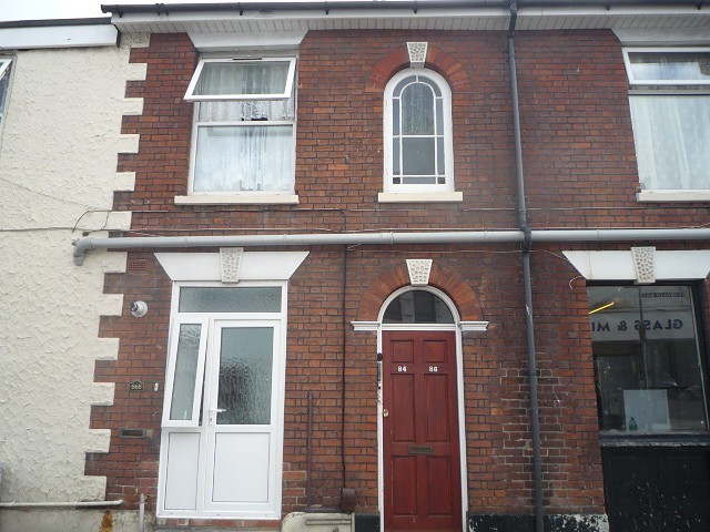  Image of 1 bedroom Flat to rent in Kingston Road Portsmouth PO2 at Portsmouth, PO2 7PA